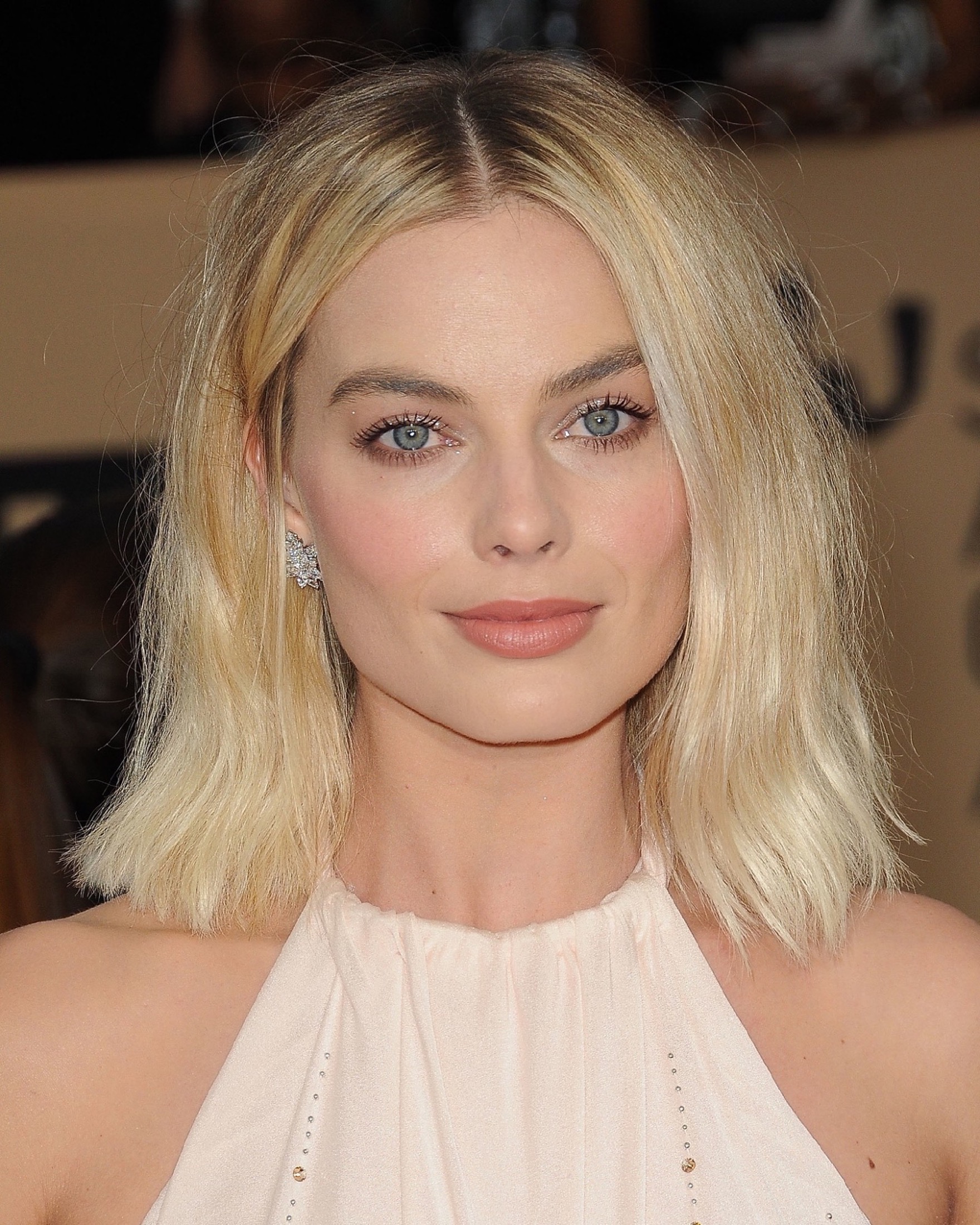 Jan 21 The 24th Annual Screen Actors Guild Awards Arrivals 134 Simply Margot Robbie 